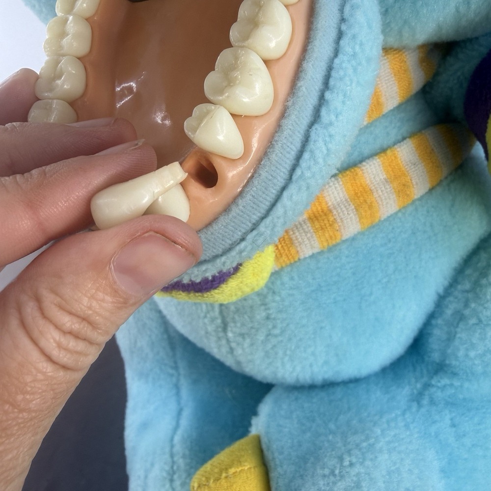 Dental Teaching Puppet Plush Cyclops Alien Monster Tooth Brushing Education Aid - Picture 3 of 11